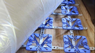 CIRRUS 820 - Lit à ressorts Froli